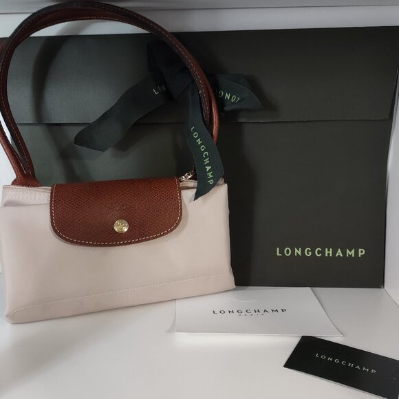 Longchamp Handbags - Longchamp Le Pilage Shoulder Tote